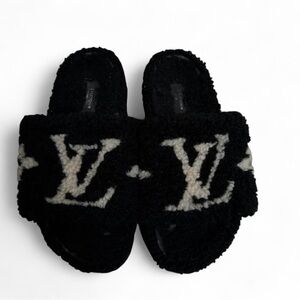 Louis Vuitton Black and Cream Sandals